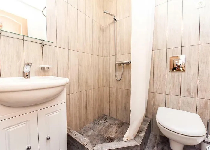 منزل للإقامة Birutes Aleja 20 *